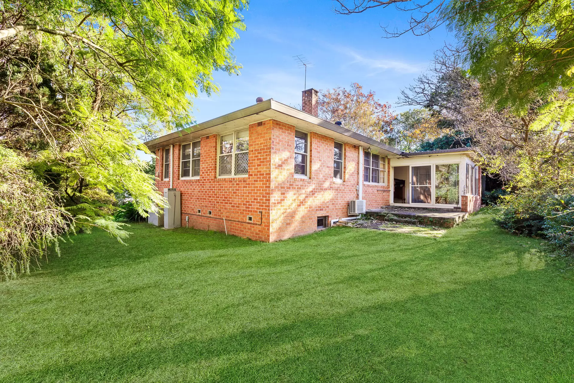 7 Maycock Street, Denistone East Sold by Cassidy Real Estate - image 1