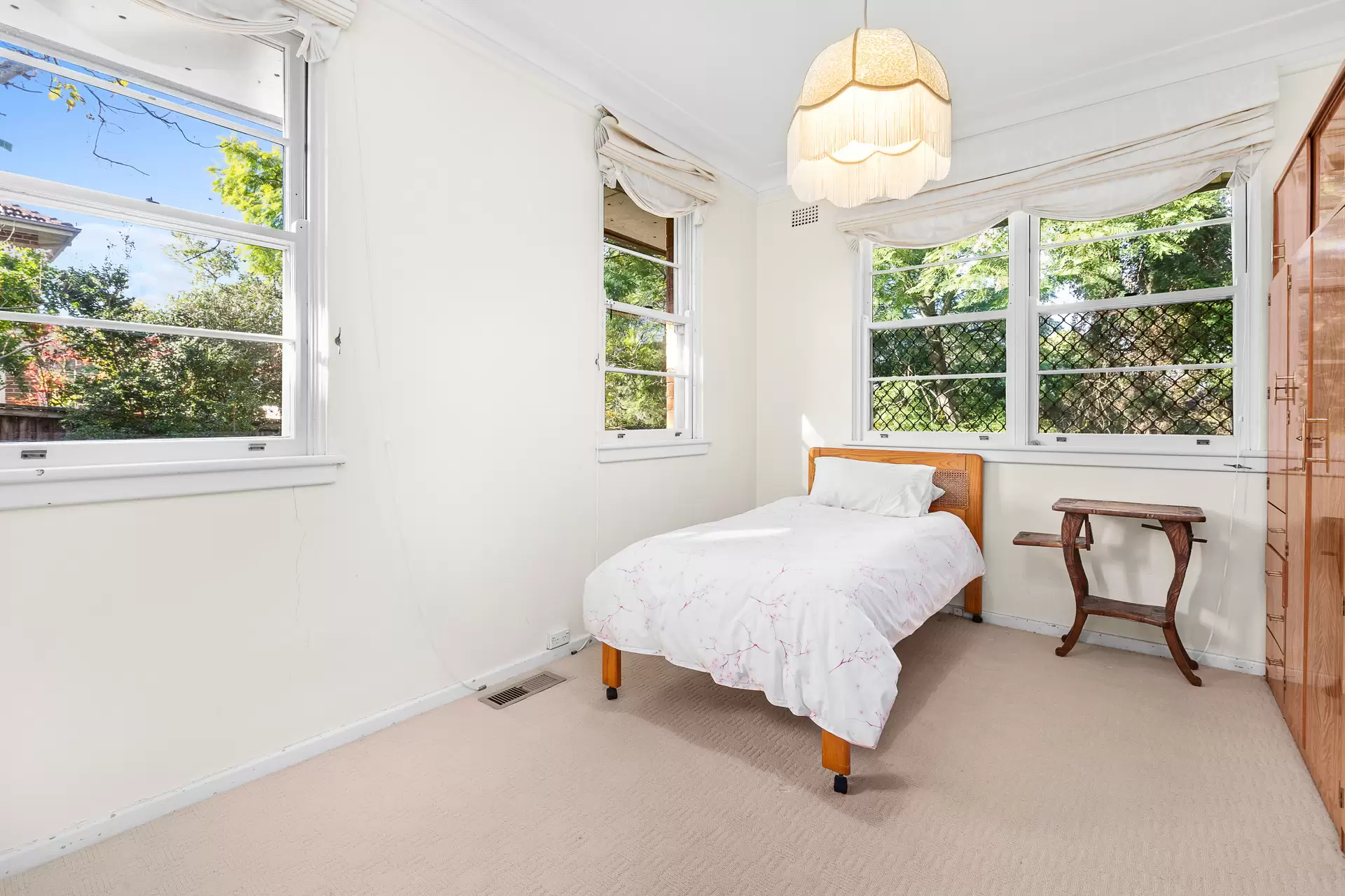 7 Maycock Street, Denistone East Sold by Cassidy Real Estate - image 1