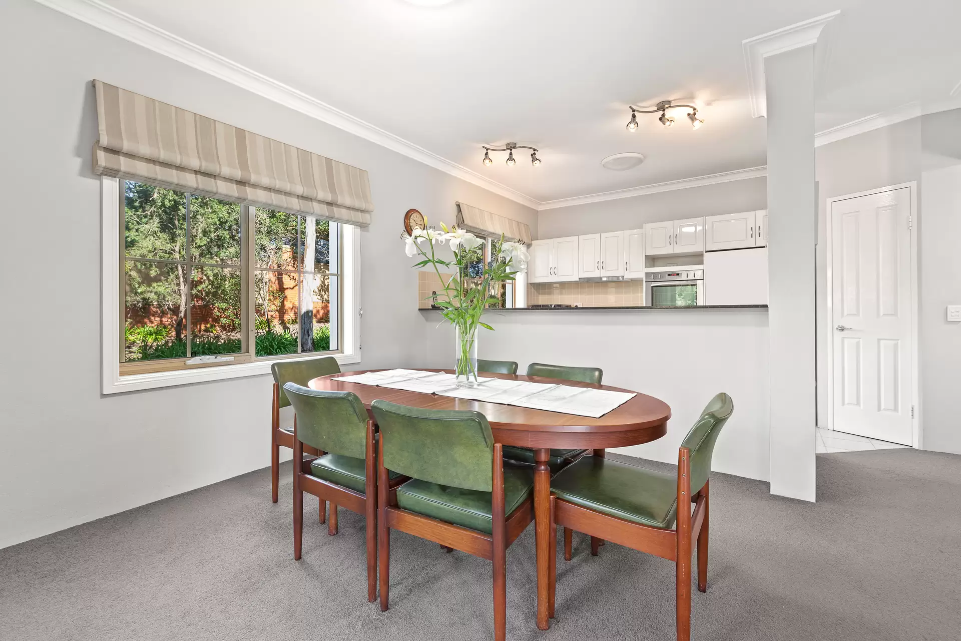 6/4 Mortimer Lewis Drive, Huntleys Cove Sold by Cassidy Real Estate - image 1