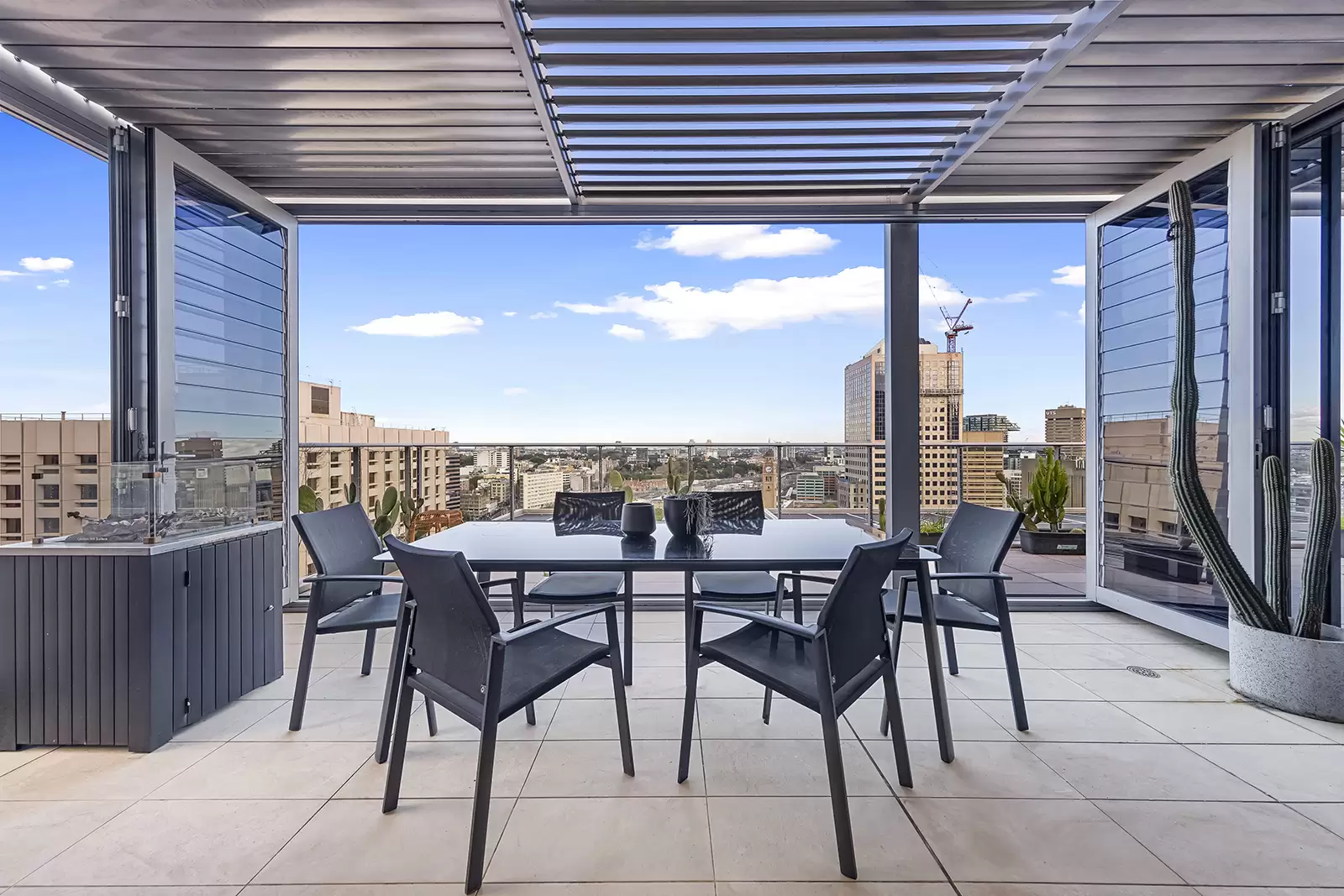 331/420-426 Pitt Street, Haymarket Leased by Cassidy Real Estate - image 1