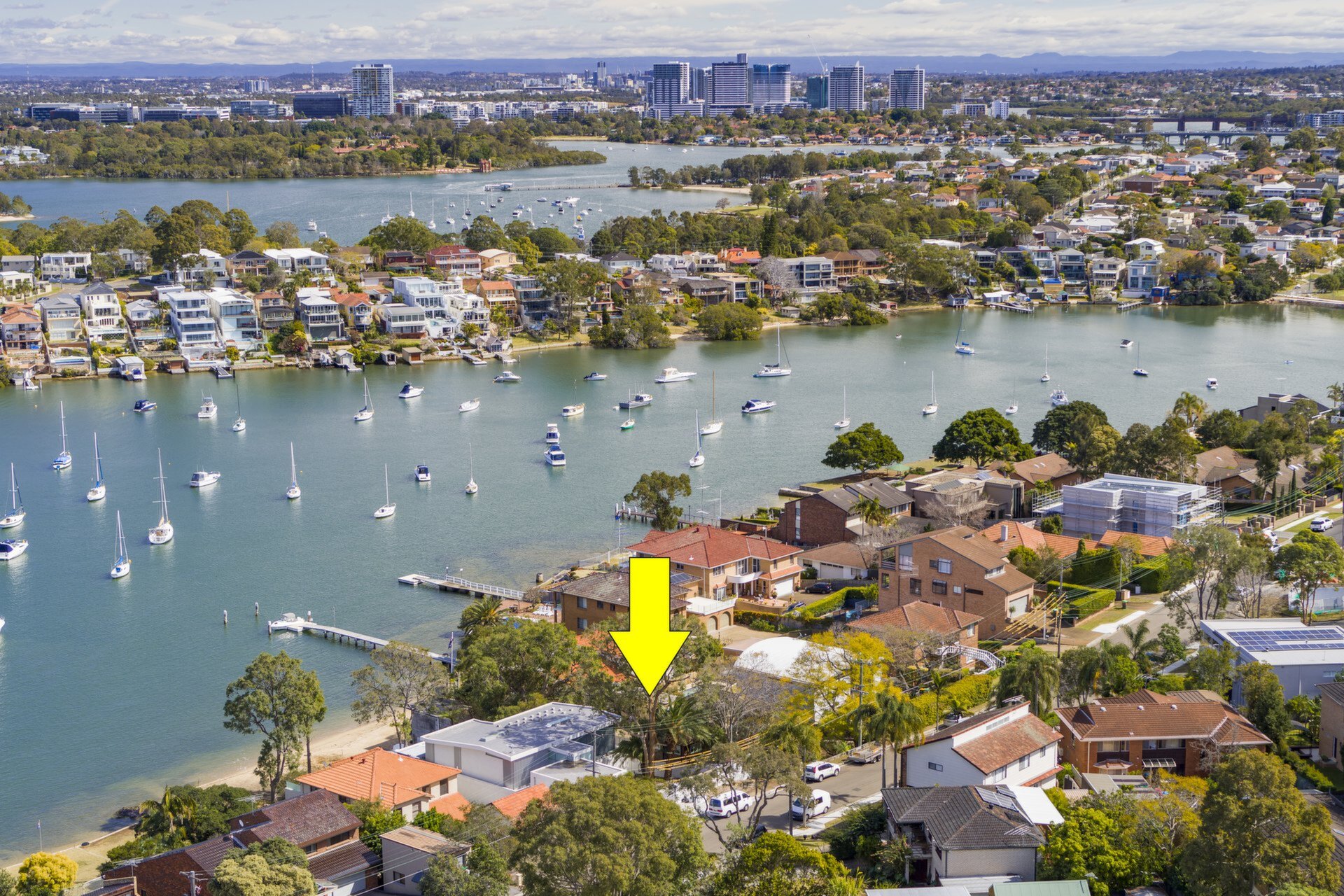 25 Beach Street, Tennyson Point Sold by Cassidy Real Estate - image 1