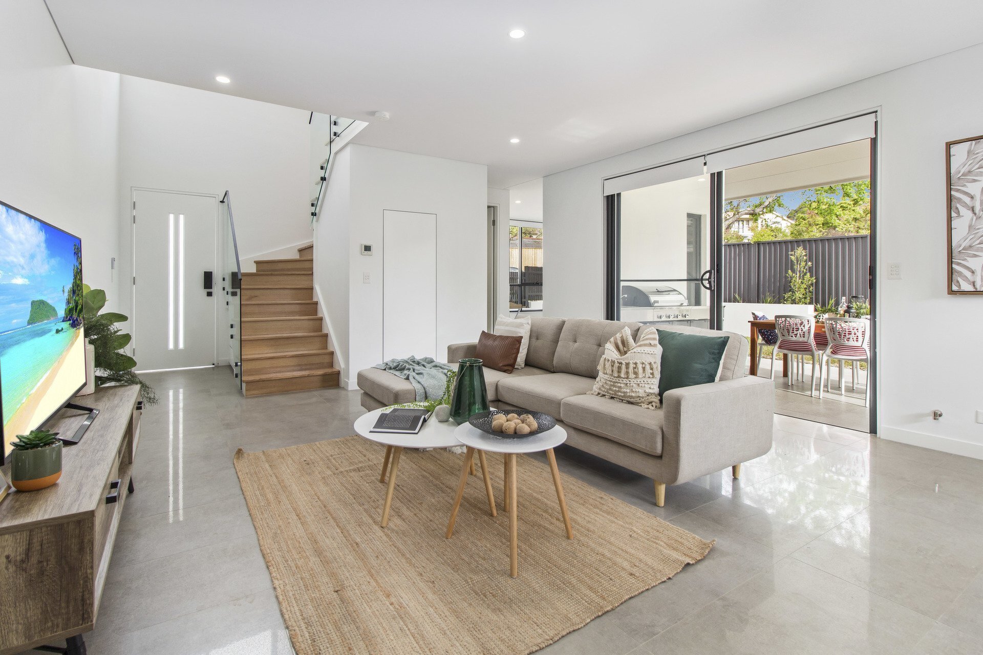 1 Bayview Street, Tennyson Point Sold by Cassidy Real Estate - image 1