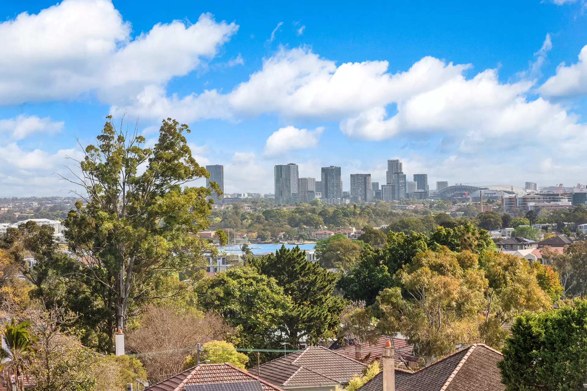 9/3 Western Crescent, Gladesville Sold by Cassidy Real Estate - image 1