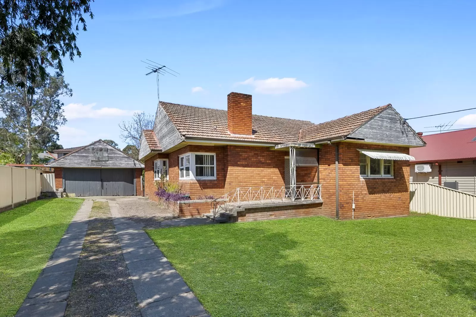 25 Wyena Road, Pendle Hill Leased by Cassidy Real Estate - image 1