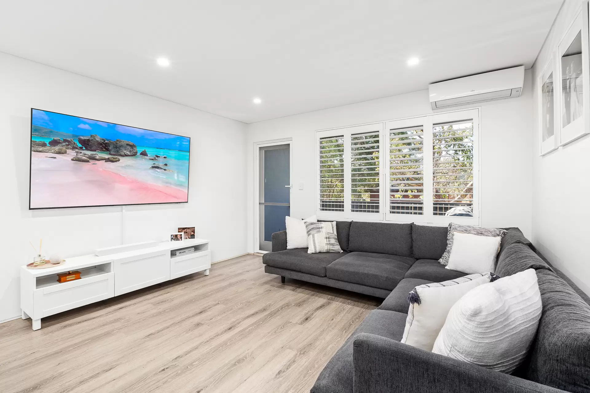 12/9A Cambridge Street, Gladesville Sold by Cassidy Real Estate - image 1