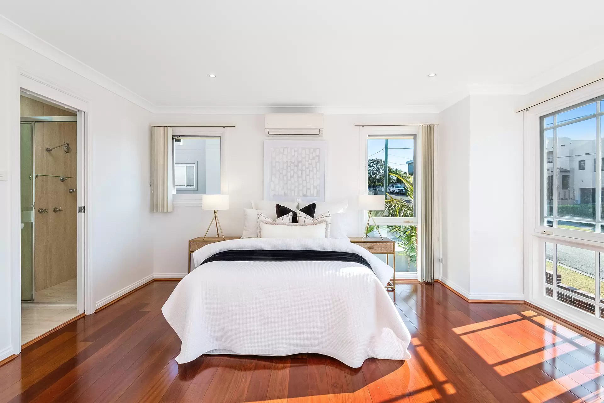 24 Stanley Street, Putney Sold by Cassidy Real Estate - image 1