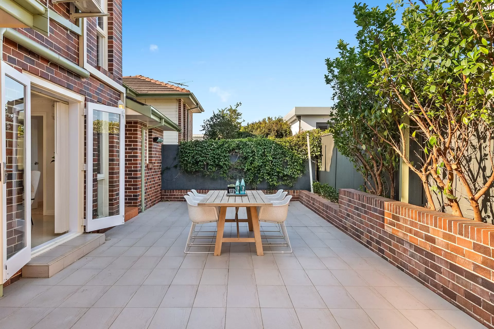 24 Stanley Street, Putney Sold by Cassidy Real Estate - image 1