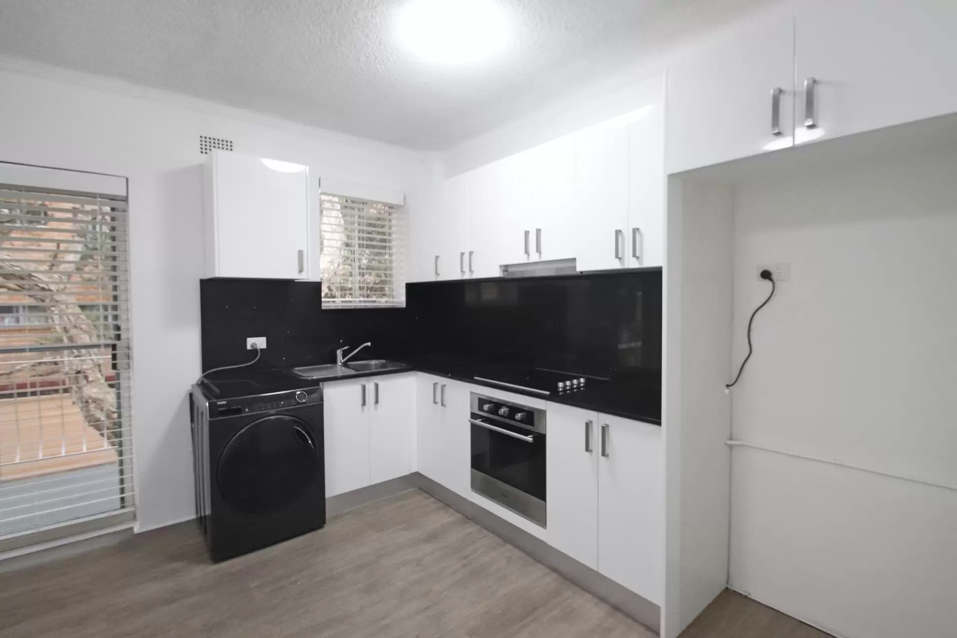 9/13  Riverview Street, West Ryde Leased by Cassidy Real Estate - image 1
