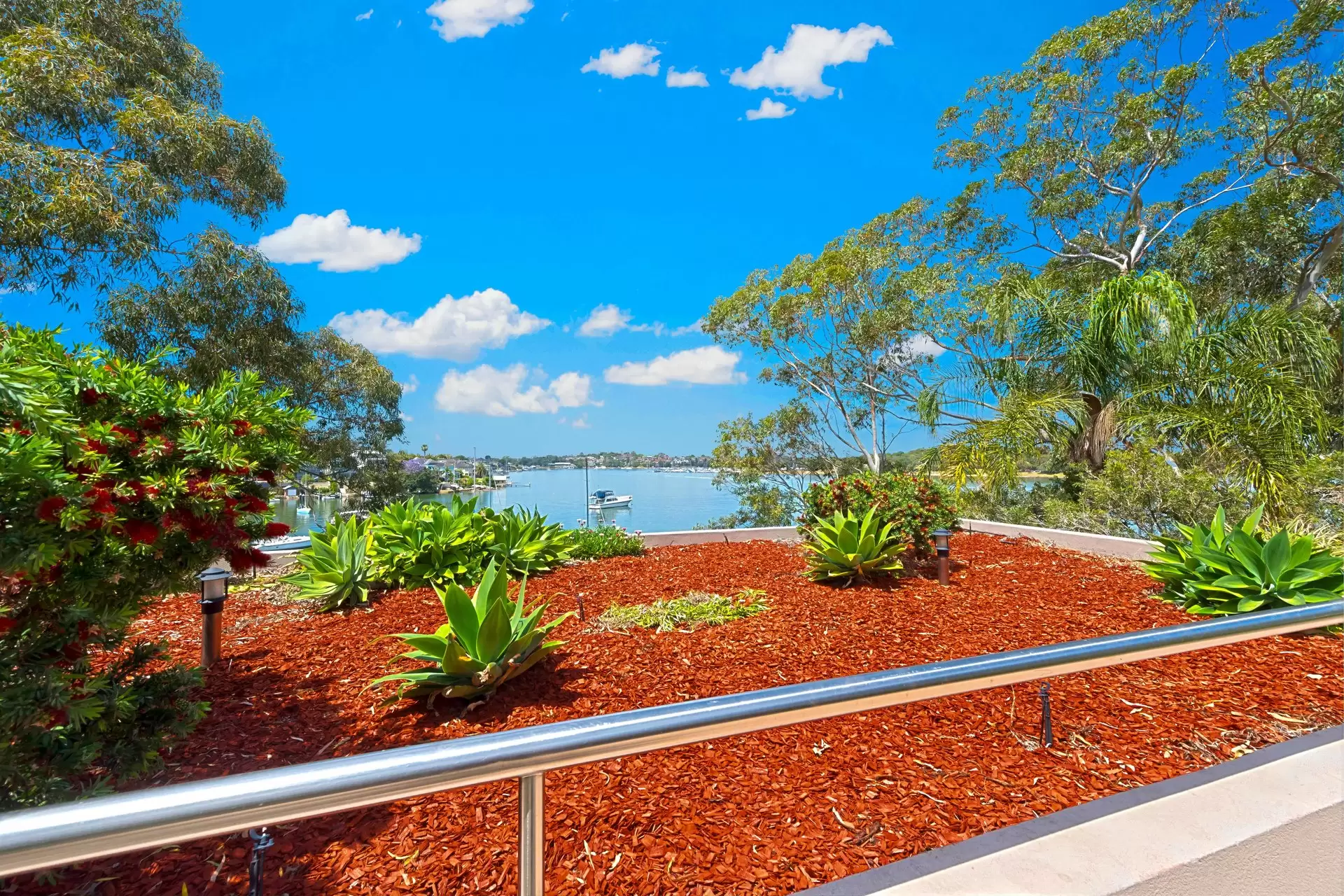 2/90 Champion Road, Tennyson Point Leased by Cassidy Real Estate - image 1