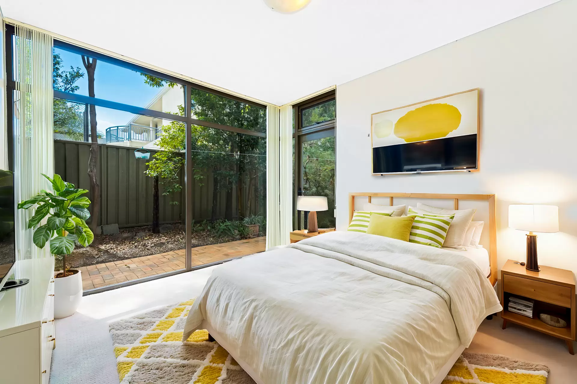 2/90 Champion Road, Tennyson Point Leased by Cassidy Real Estate - image 1