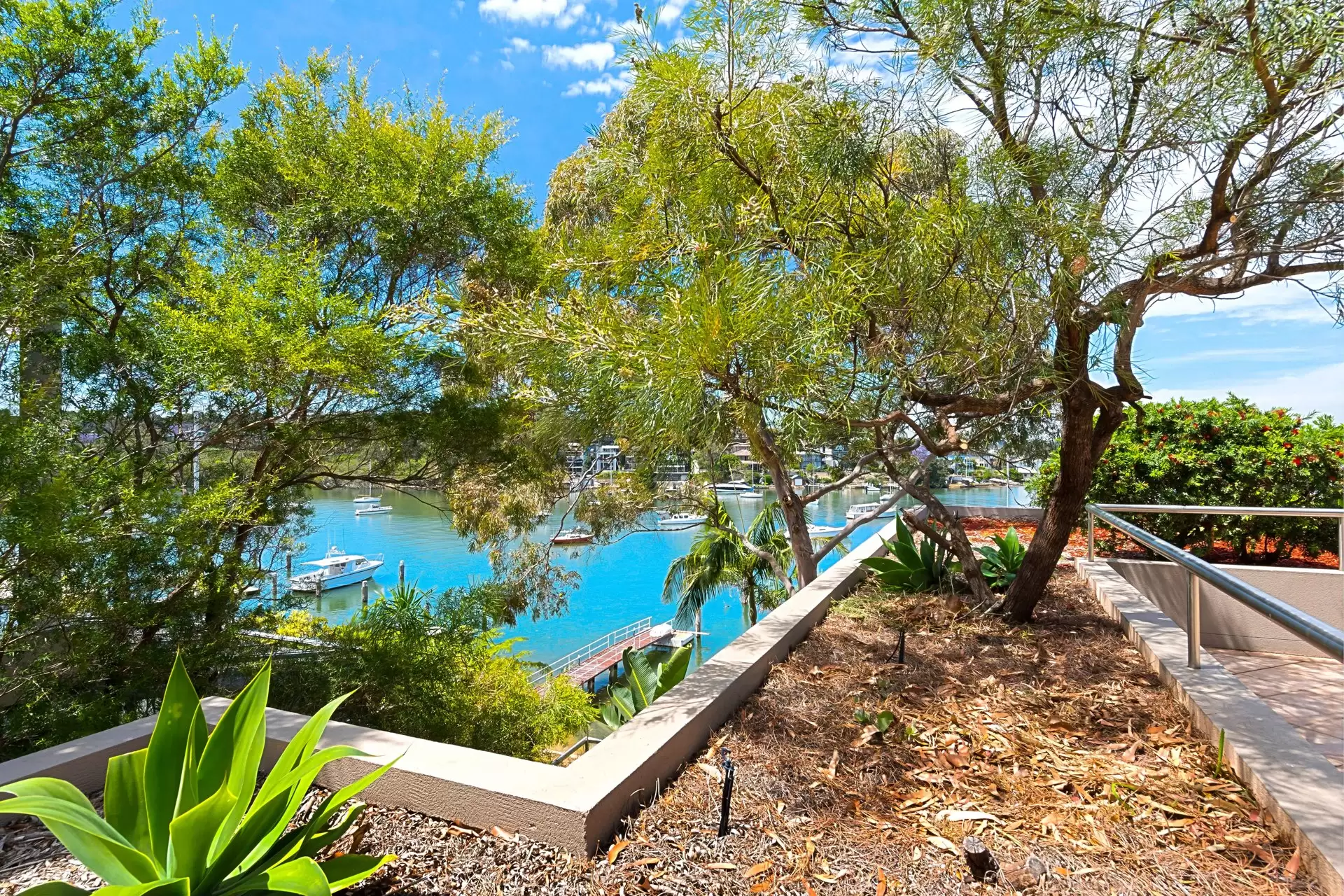 2/90 Champion Road, Tennyson Point Leased by Cassidy Real Estate - image 1