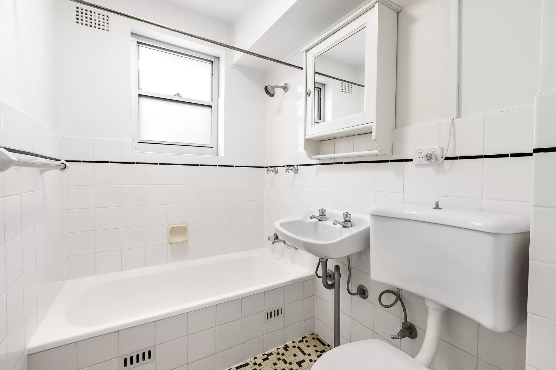 2/25 Hepburn Avenue, Gladesville Sold by Cassidy Real Estate - image 1