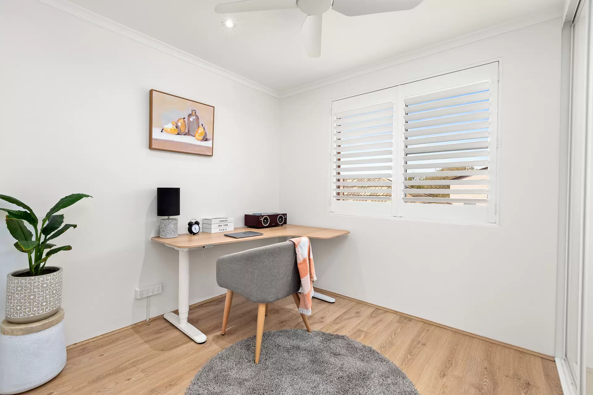 15/4-6 Harvard Street, Gladesville Sold by Cassidy Real Estate - image 1