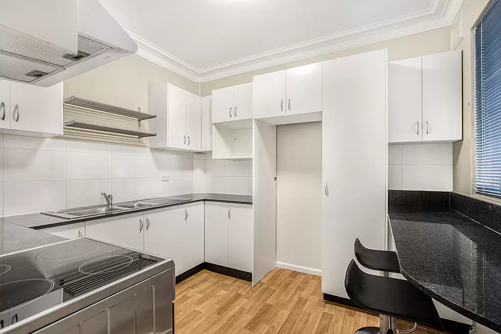 9/27 Wharf Road, Gladesville Leased by Cassidy Real Estate - image 1