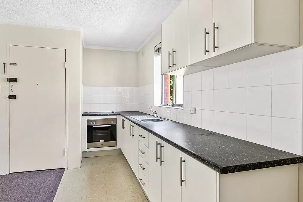 2/25 Pearson Street, Gladesville Leased by Cassidy Real Estate - image 1