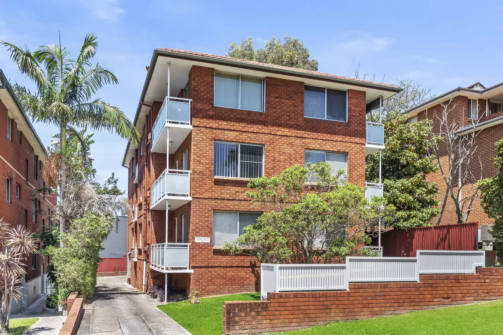 9/4 Hatton Street, Ryde Sold by Cassidy Real Estate - image 1