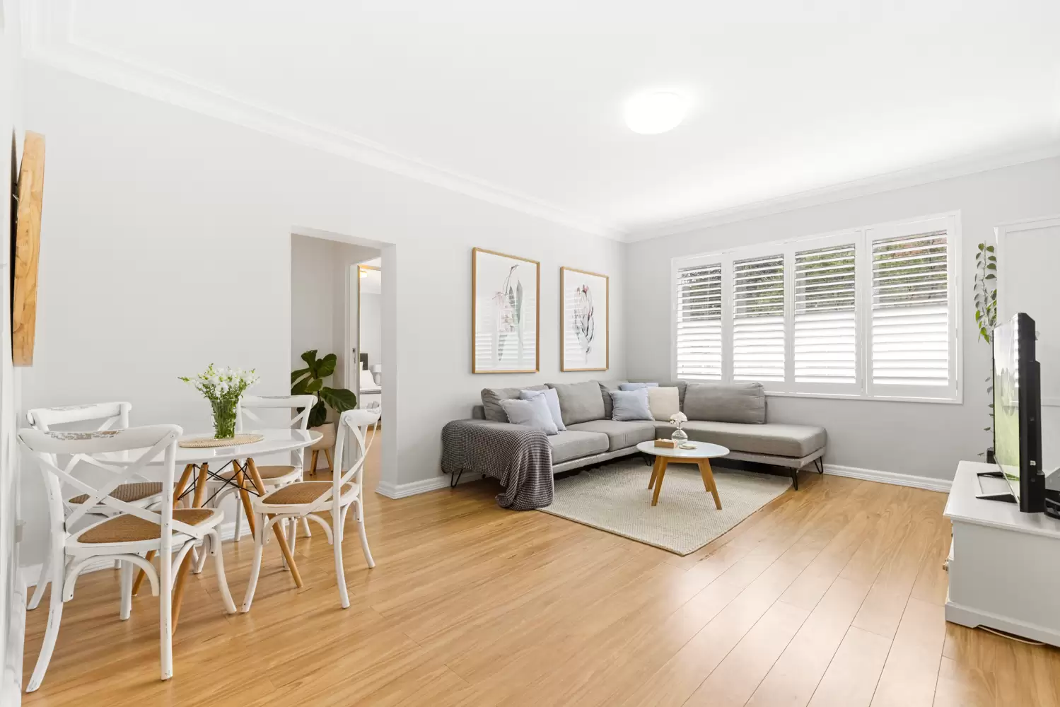 5/27  Wharf Road, Gladesville Leased by Cassidy Real Estate - image 1