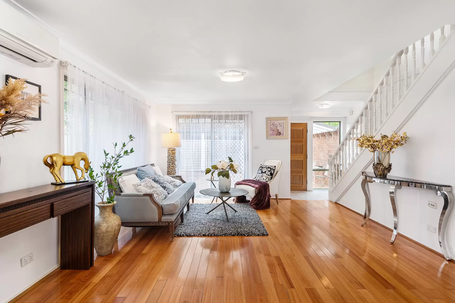 5B Osborne Avenue, Putney Leased by Cassidy Real Estate - image 1