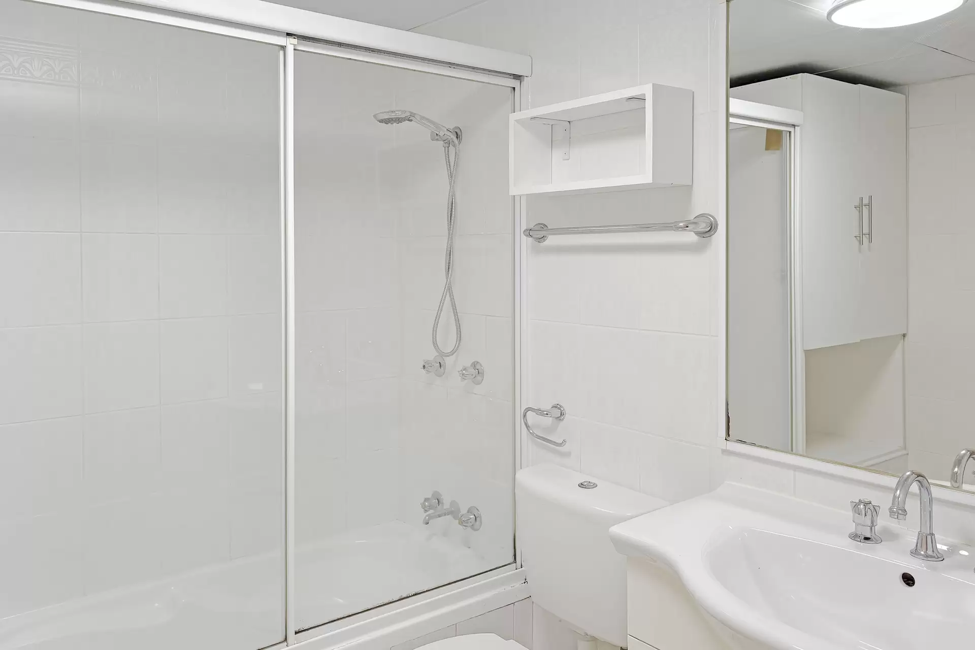 4/1-3 Linsley Street, Gladesville Leased by Cassidy Real Estate - image 1
