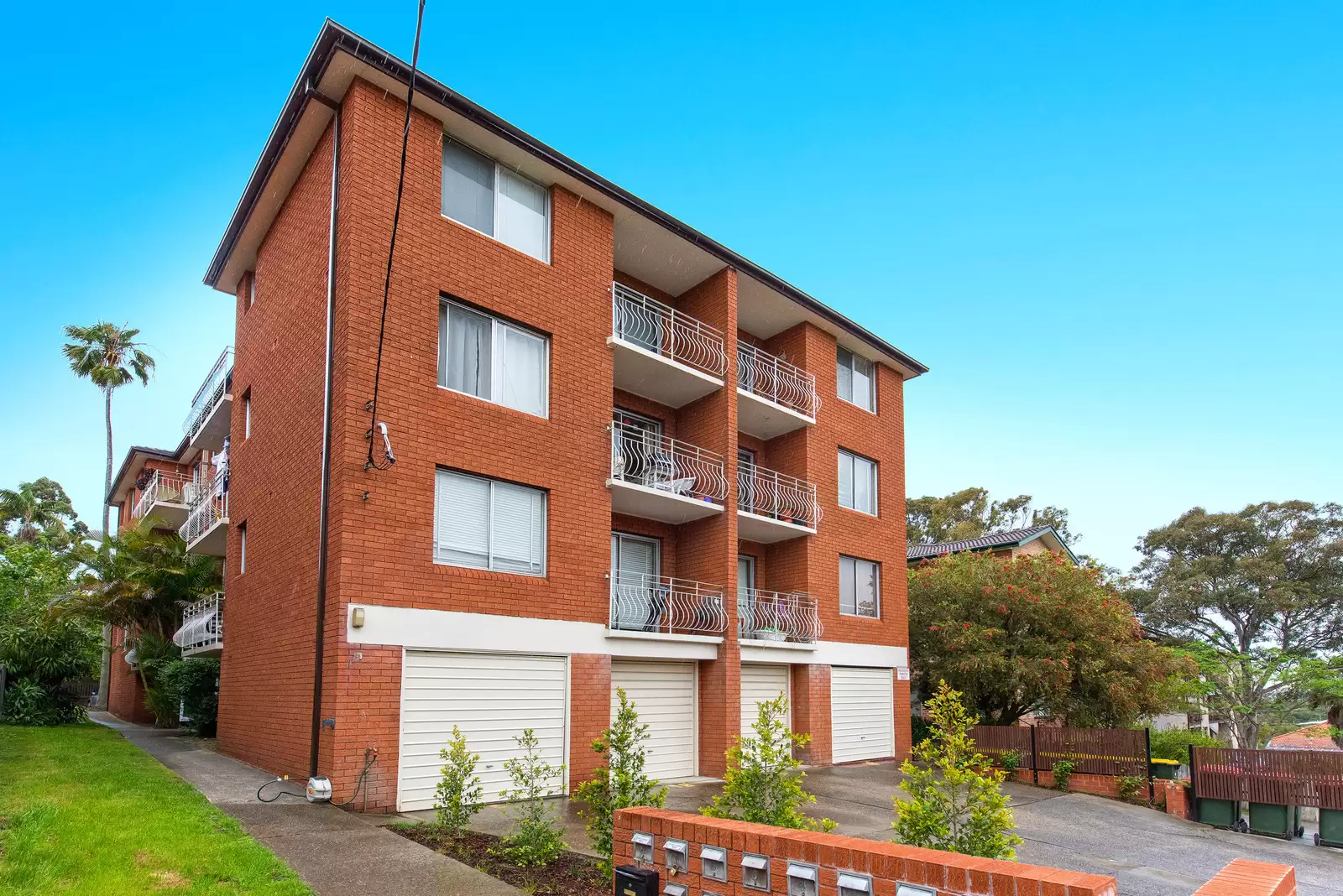 14/16 Linsley Street, Gladesville Leased by Cassidy Real Estate - image 1