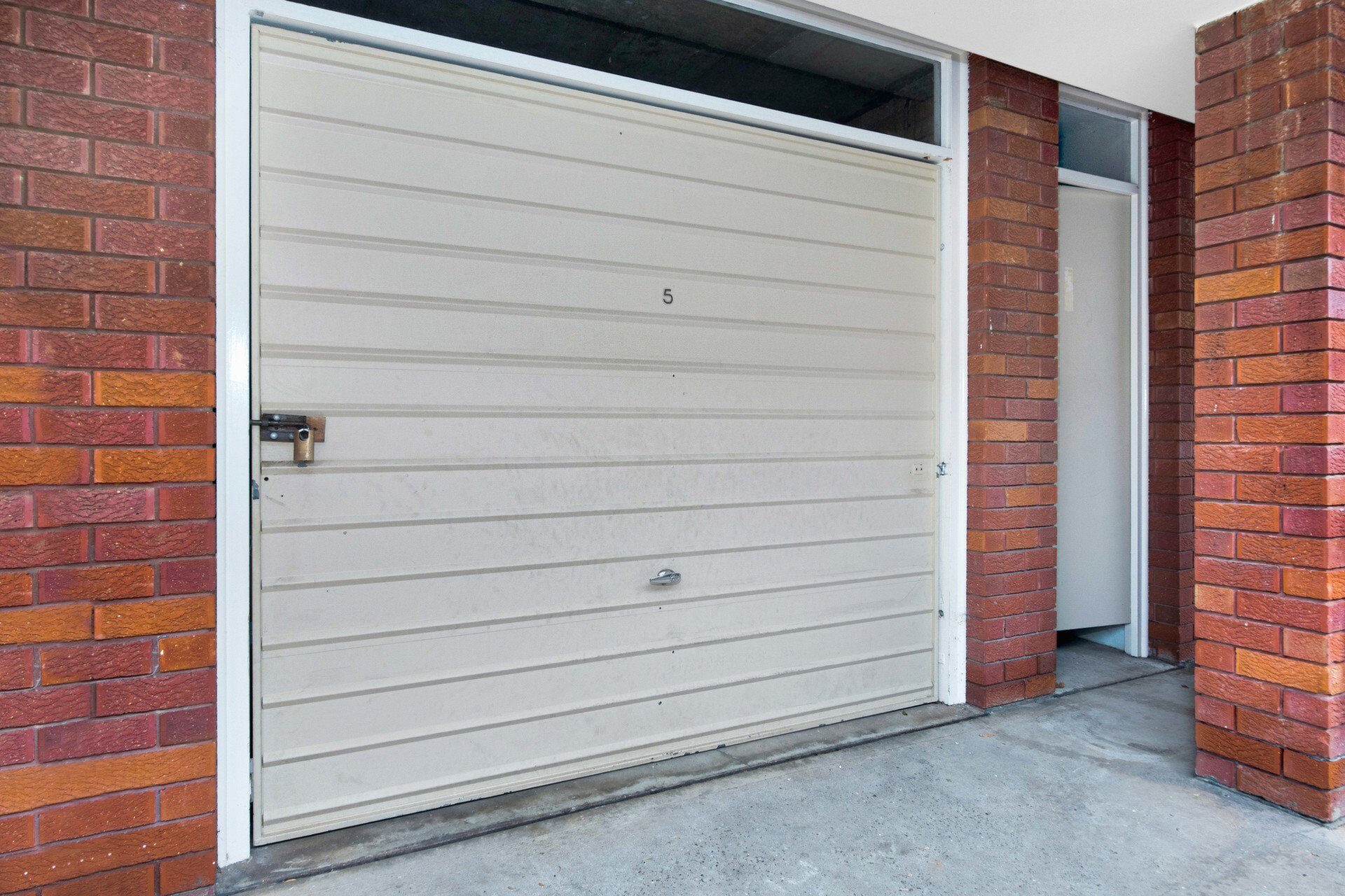 5/10 Pittwater Road, Gladesville Sold by Cassidy Real Estate - image 1