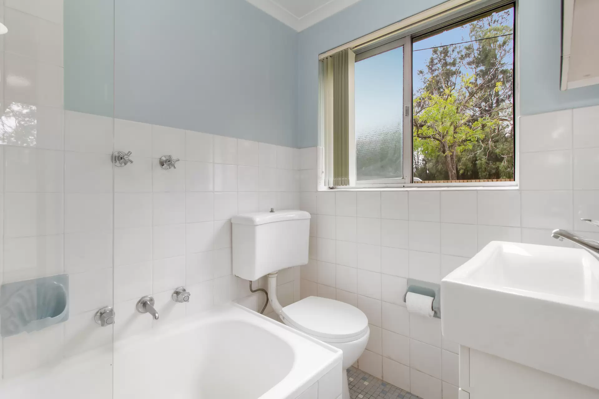 1/8 Punt Road, Gladesville Sold by Cassidy Real Estate - image 1