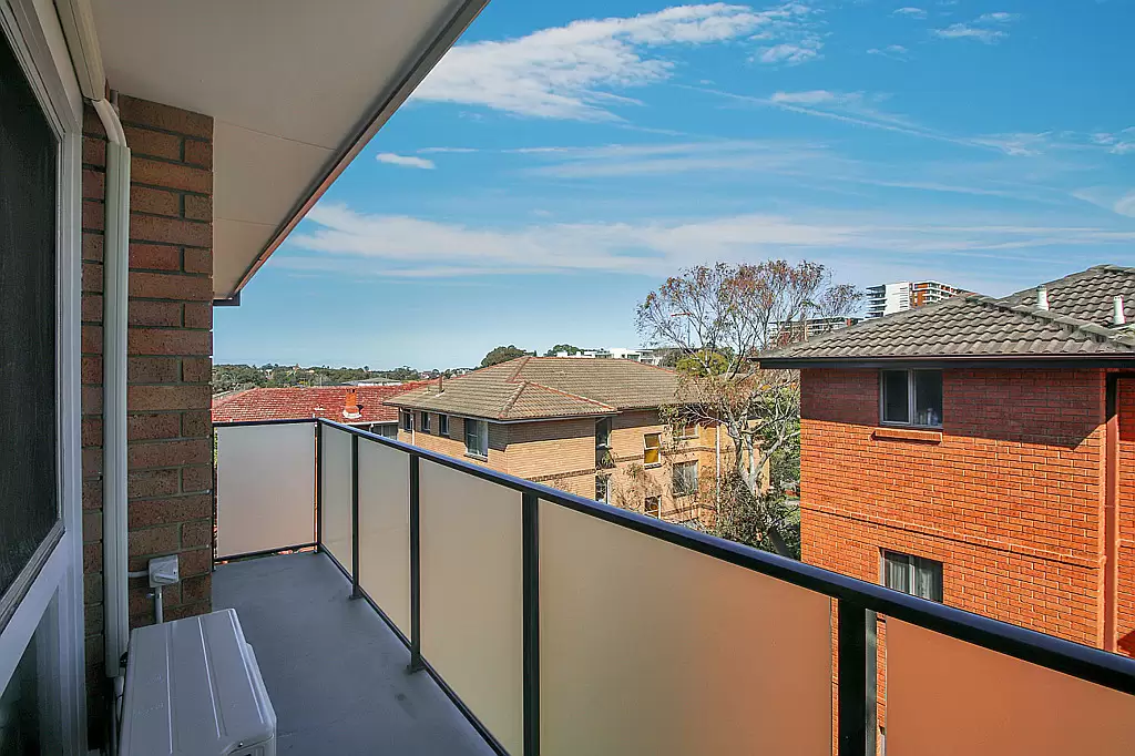 11/19-21 Lane Cove Road, Ryde Leased by Cassidy Real Estate - image 1