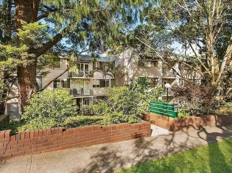 13/54 Landers Road, Lane Cove Leased by Cassidy Real Estate - image 1
