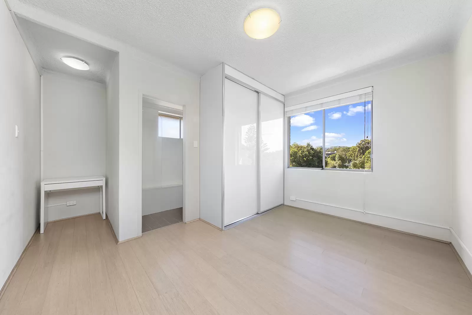 12/92 Station Street, West Ryde Leased by Cassidy Real Estate - image 1