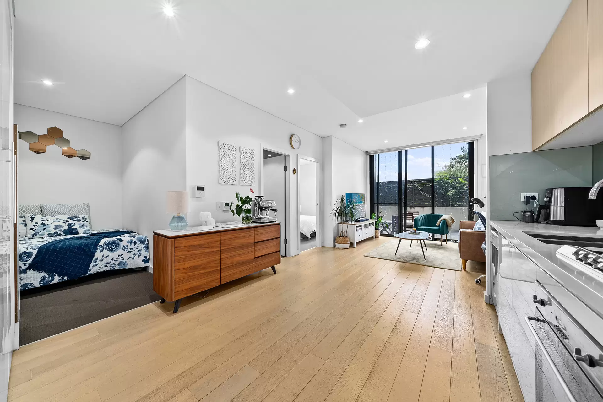 6006/9 Angas Street, Meadowbank Sold by Cassidy Real Estate - image 1