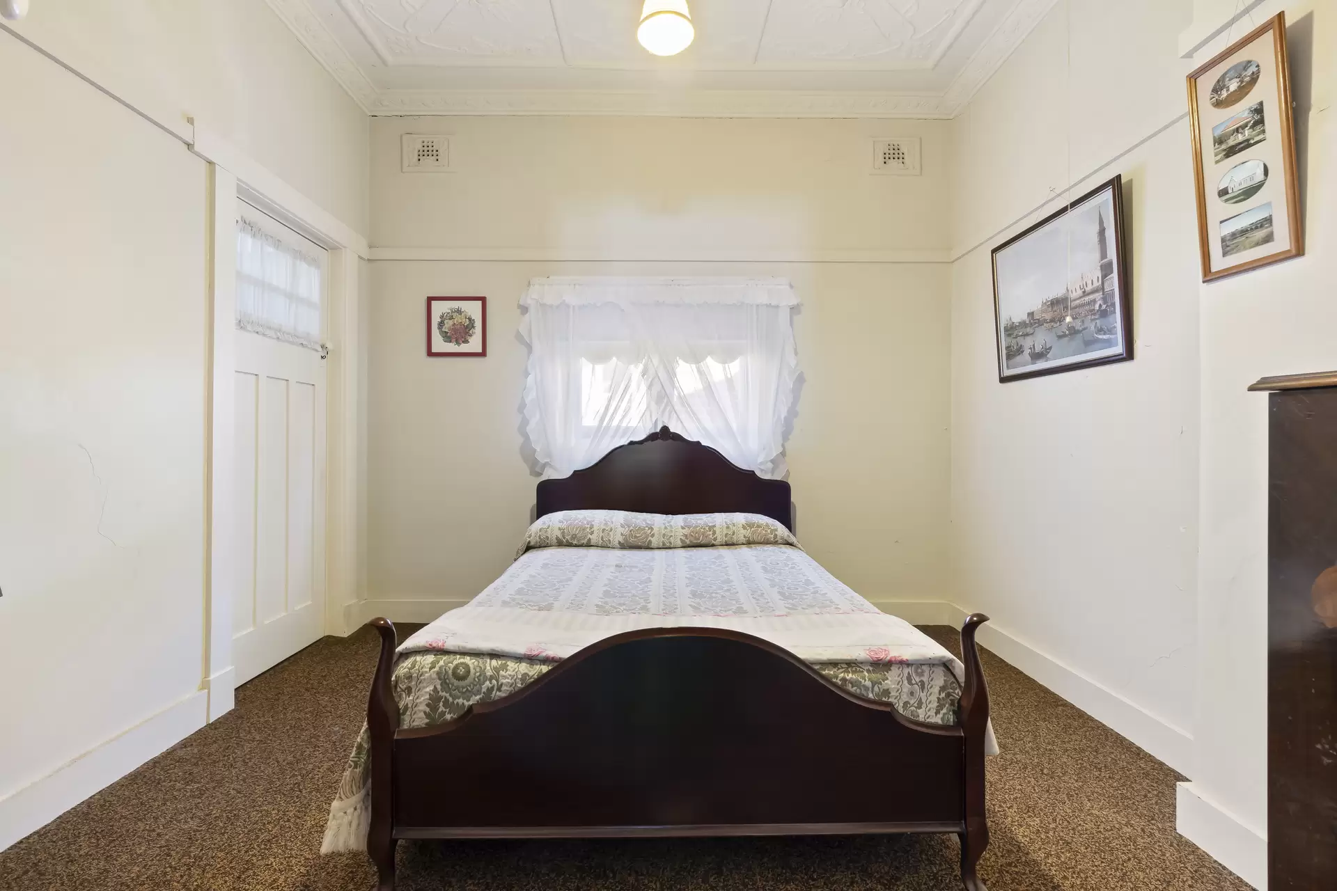 34 Chelmsford Avenue, Epping Sold by Cassidy Real Estate - image 1