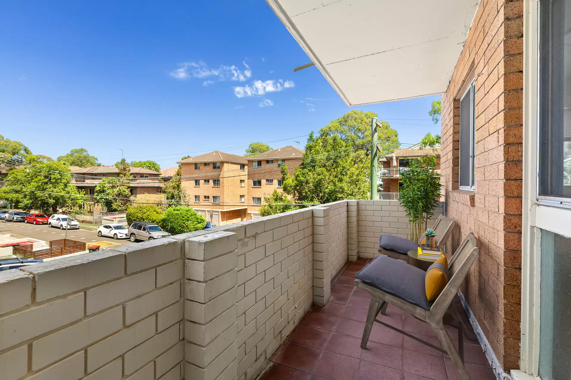 10/18 Ross Street, Gladesville Sold by Cassidy Real Estate - image 1