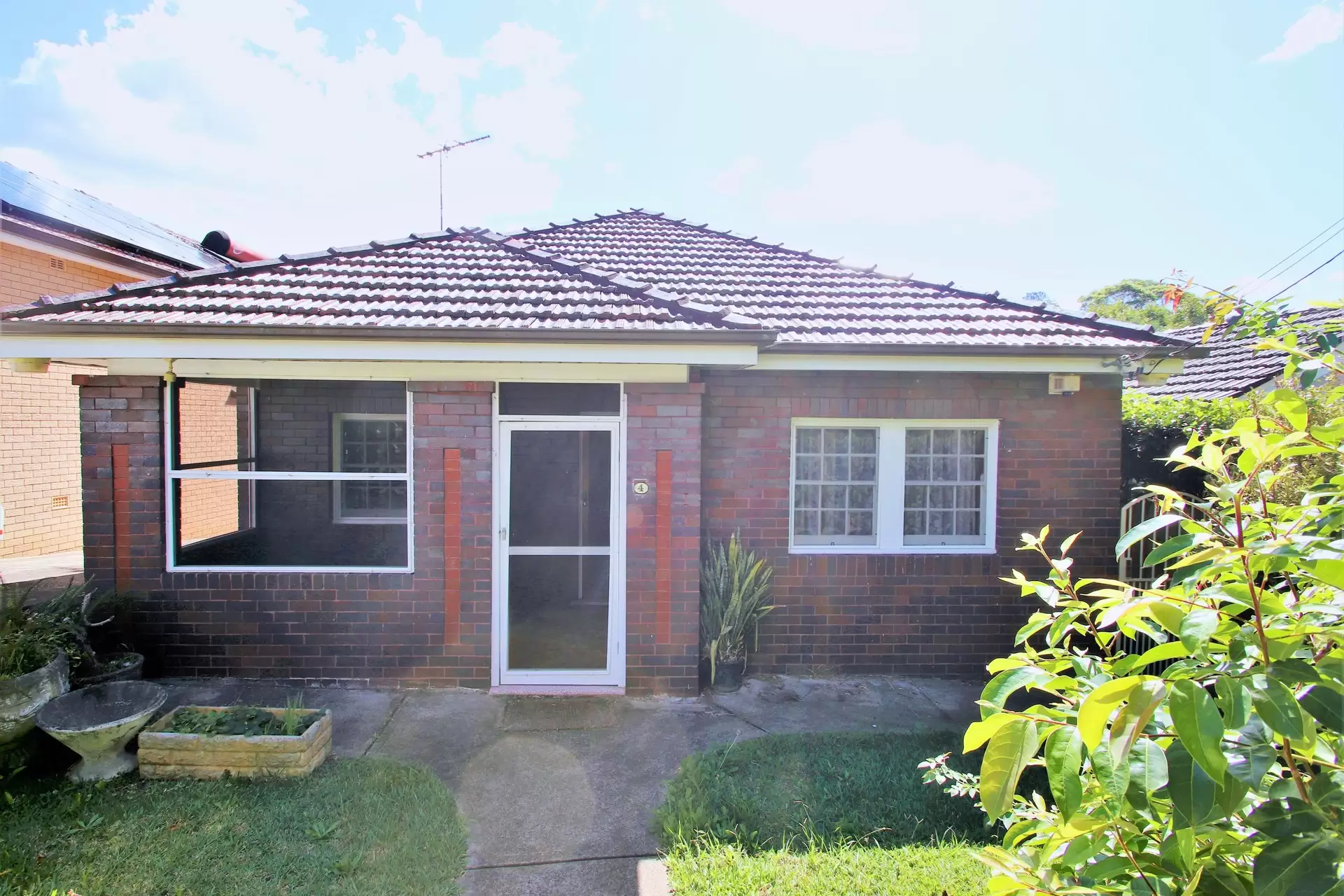 4 Mars Street, Gladesville Leased by Cassidy Real Estate - image 1