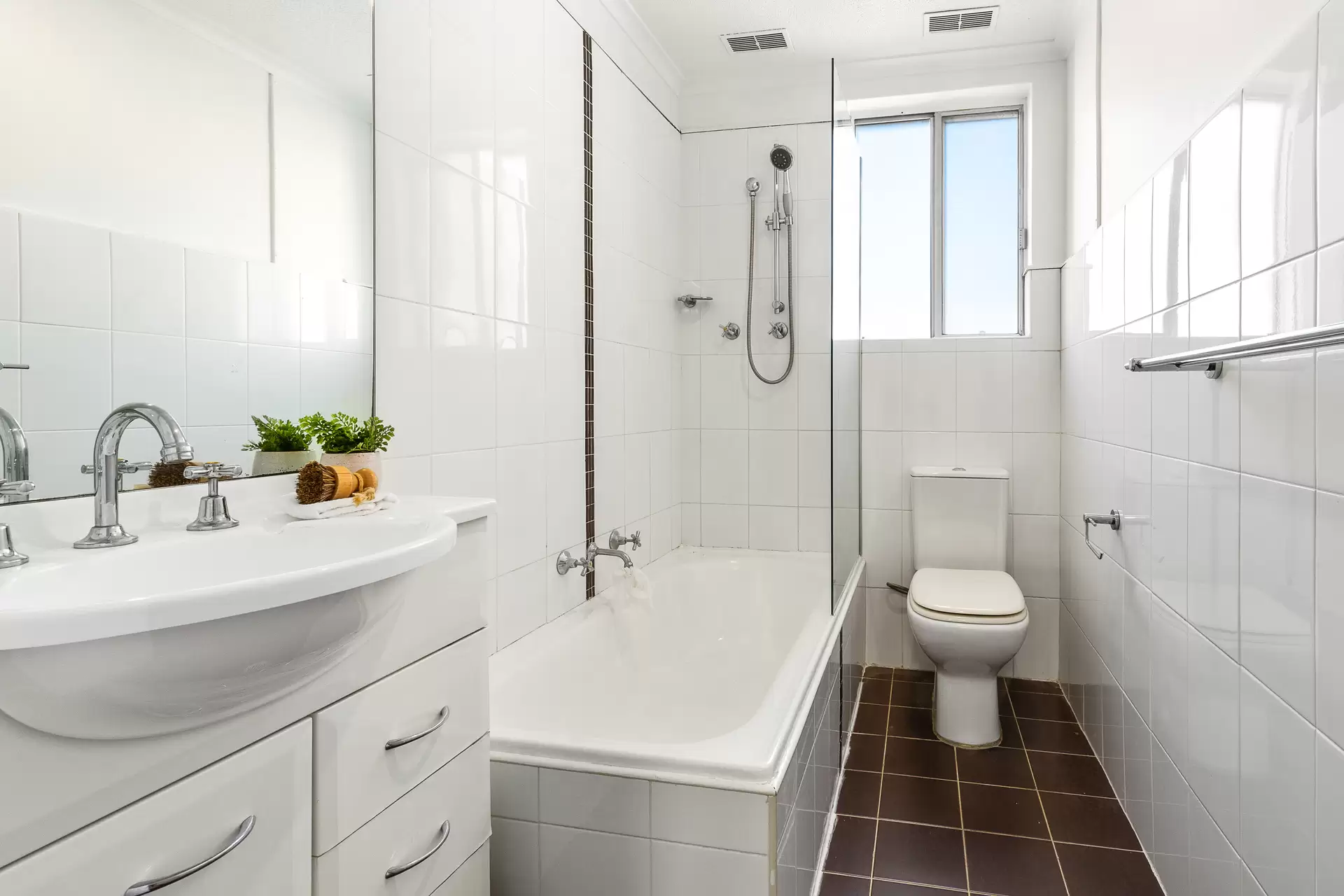 13/14-16 Ross Street, Gladesville Sold by Cassidy Real Estate - image 1