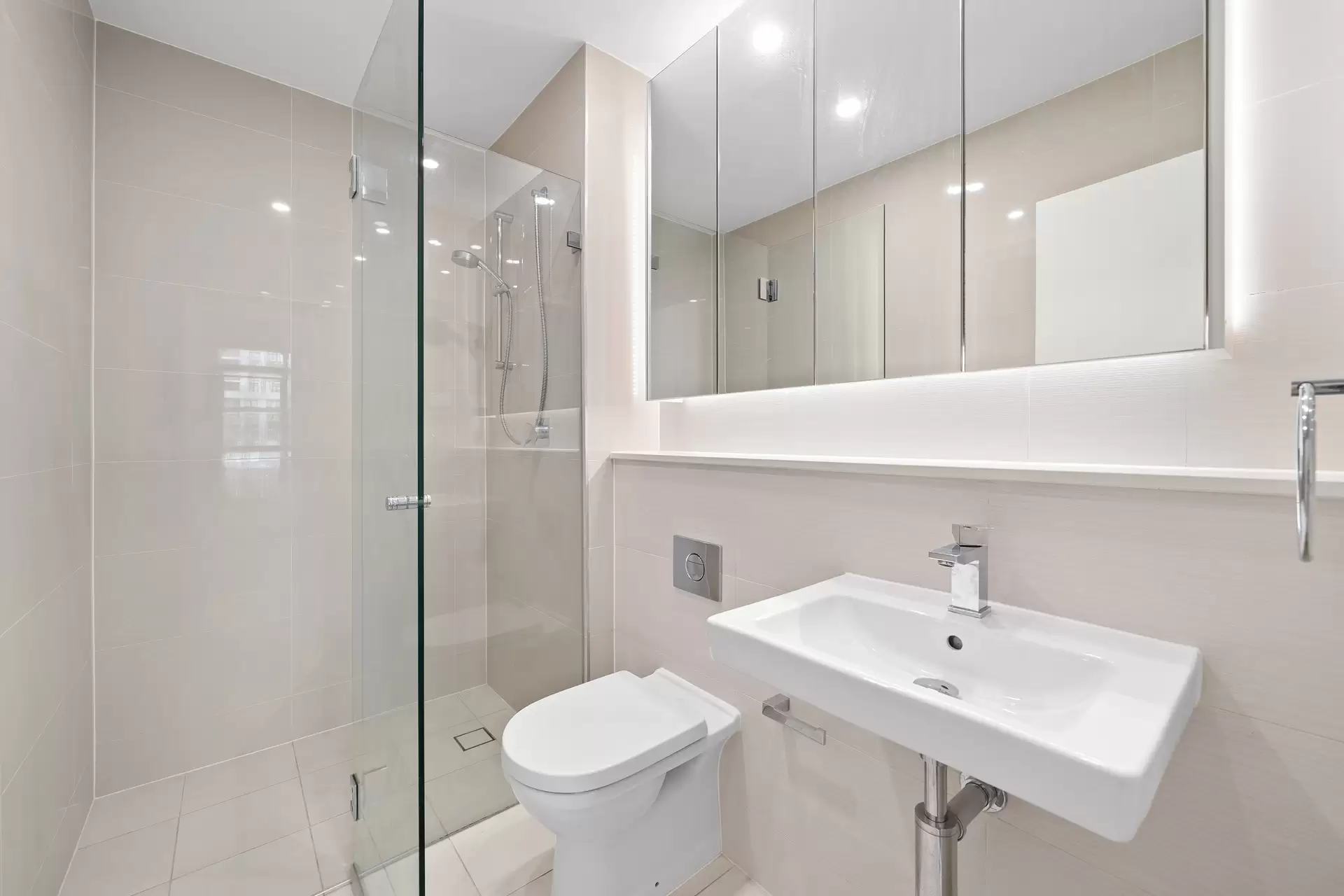 513B/37 Nancarrow Avenue, Ryde Sold by Cassidy Real Estate - image 1