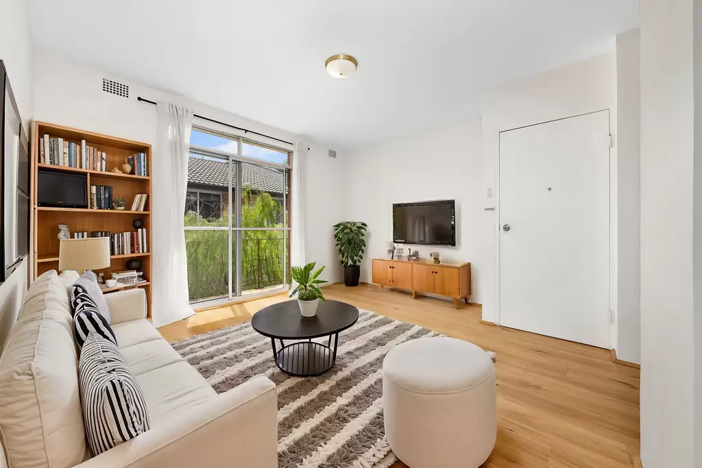 7/10 Bank Street, Meadowbank Sold by Cassidy Real Estate