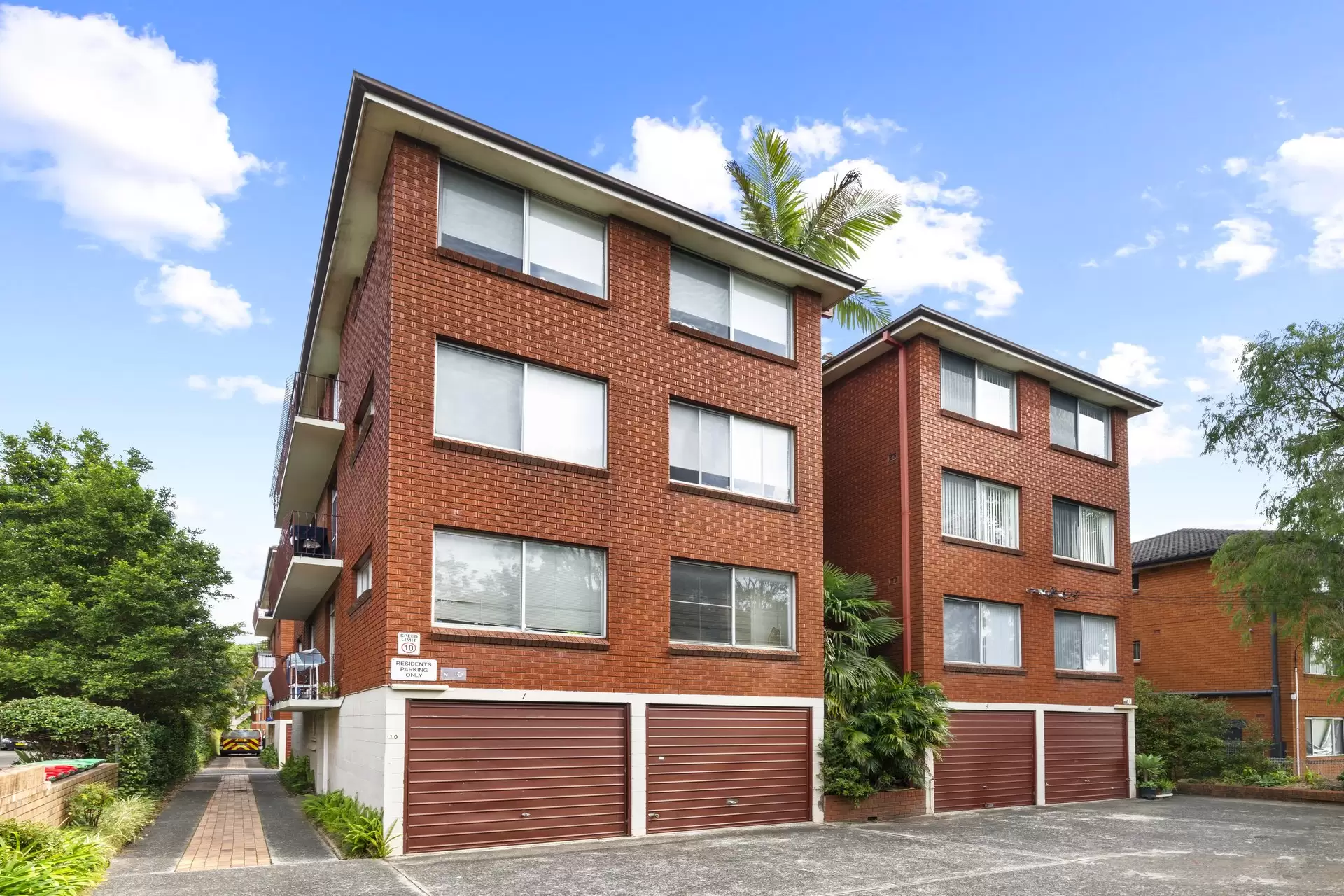 7/10 Bank Street, Meadowbank Sold by Cassidy Real Estate - image 1