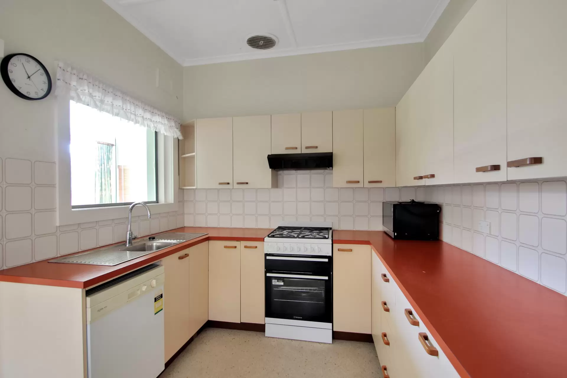 17 Amiens Street, Gladesville Leased by Cassidy Real Estate - image 1