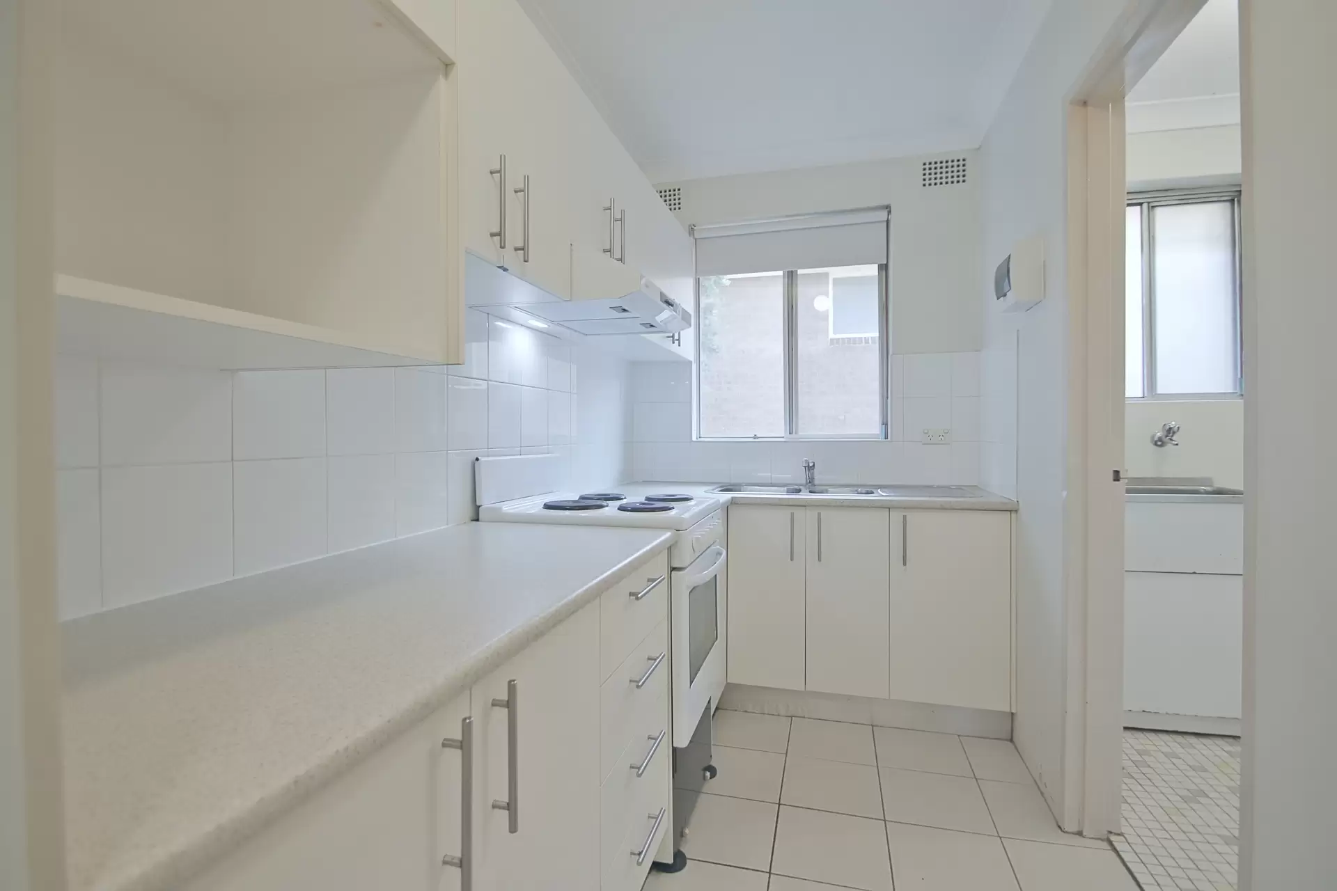 8/19 William Street, North Parramatta Leased by Cassidy Real Estate - image 1