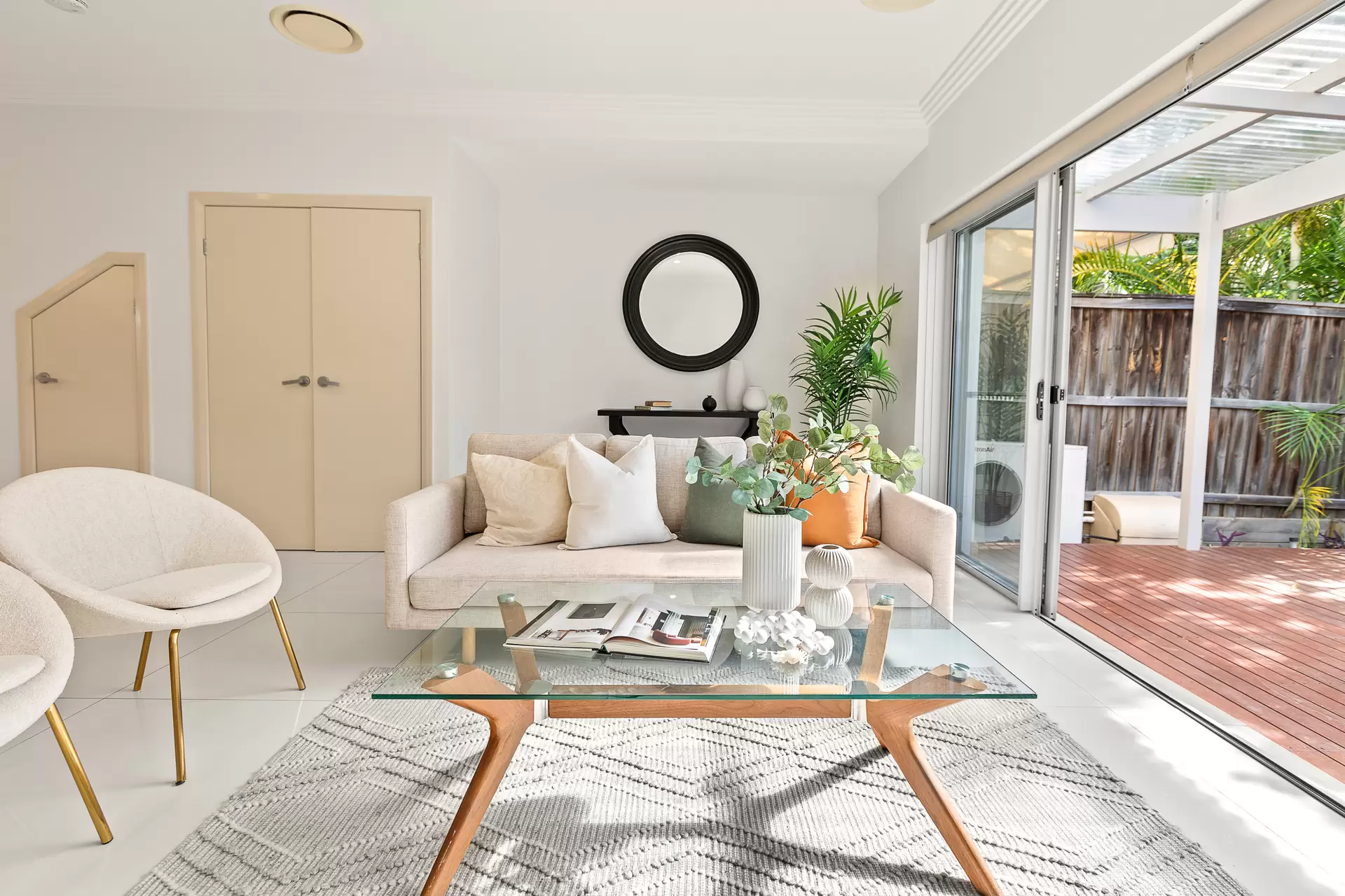 4/18 Junction Street, Gladesville Sold by Cassidy Real Estate - image 1