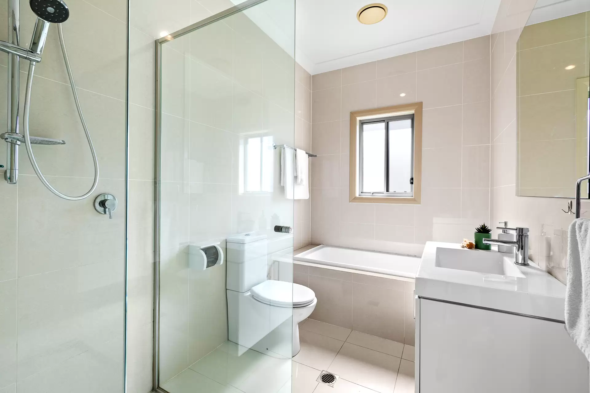 4/18 Junction Street, Gladesville Sold by Cassidy Real Estate - image 1