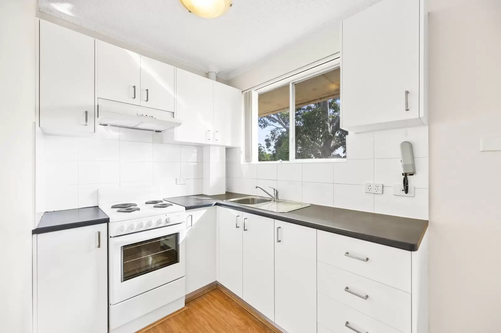 12/10 Harvard Street, Gladesville Leased by Cassidy Real Estate - image 1