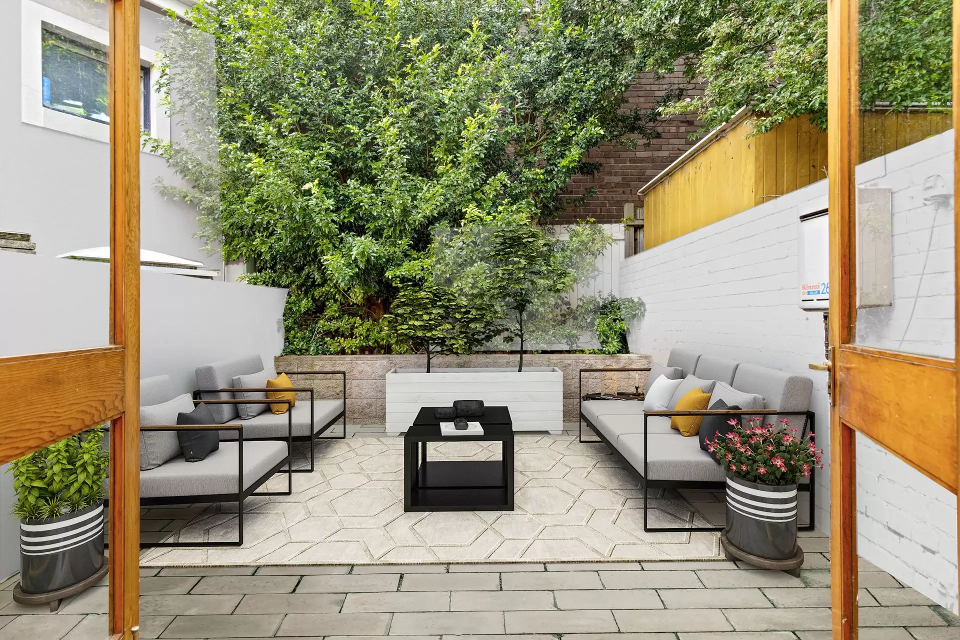 7 McDonald Street, Balmain Leased by Cassidy Real Estate - image 1
