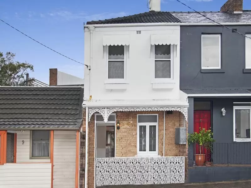 7 McDonald Street, Balmain Leased by Cassidy Real Estate - image 1