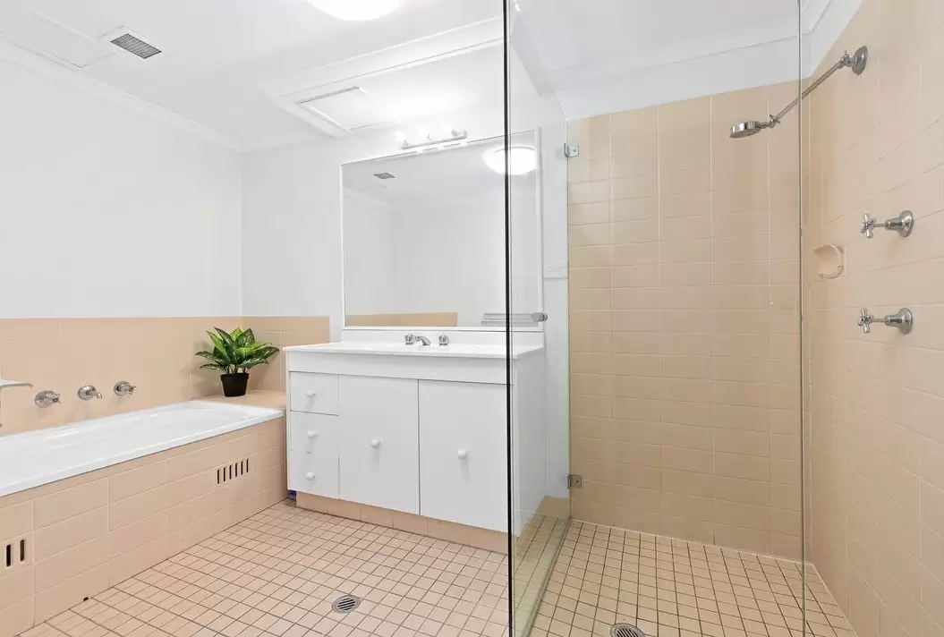 36/1-15  Tuckwell Place, Macquarie Park Leased by Cassidy Real Estate - image 1