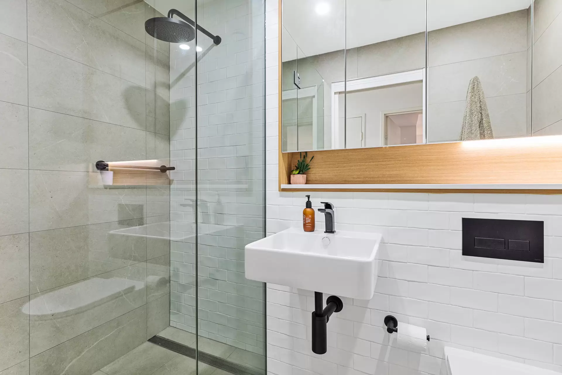 5/9 Jordan Street, Gladesville Sold by Cassidy Real Estate - image 1