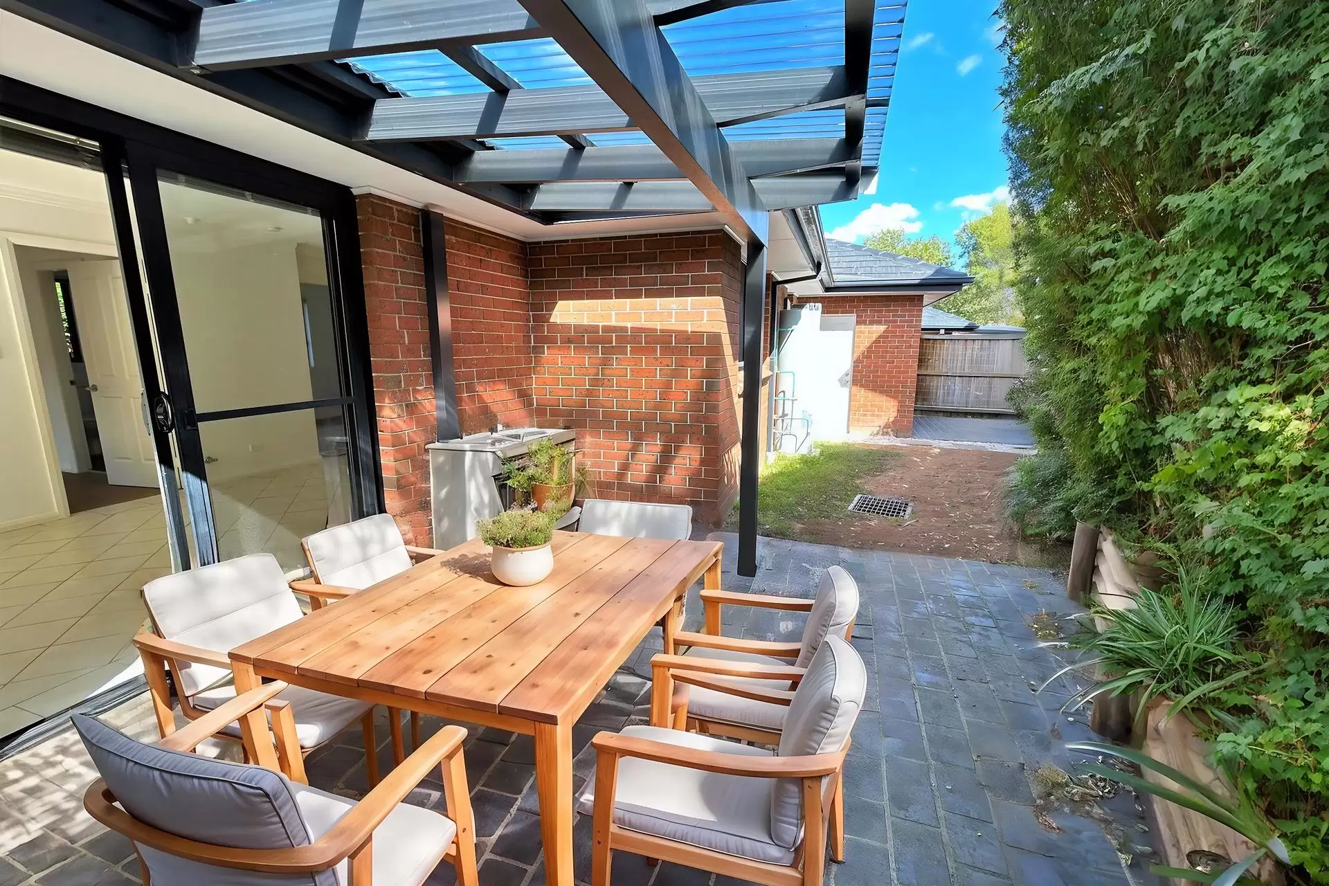 8A Dobson Crescent, Ryde Leased by Cassidy Real Estate - image 1