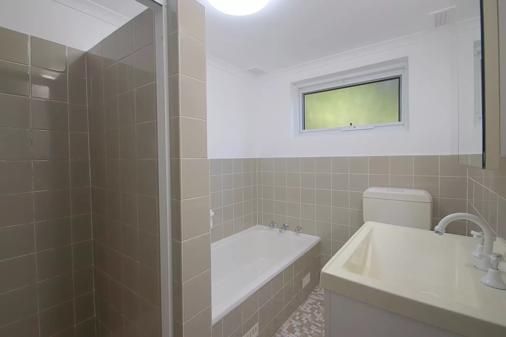5/18 Meriton Street, Gladesville Leased by Cassidy Real Estate - image 1