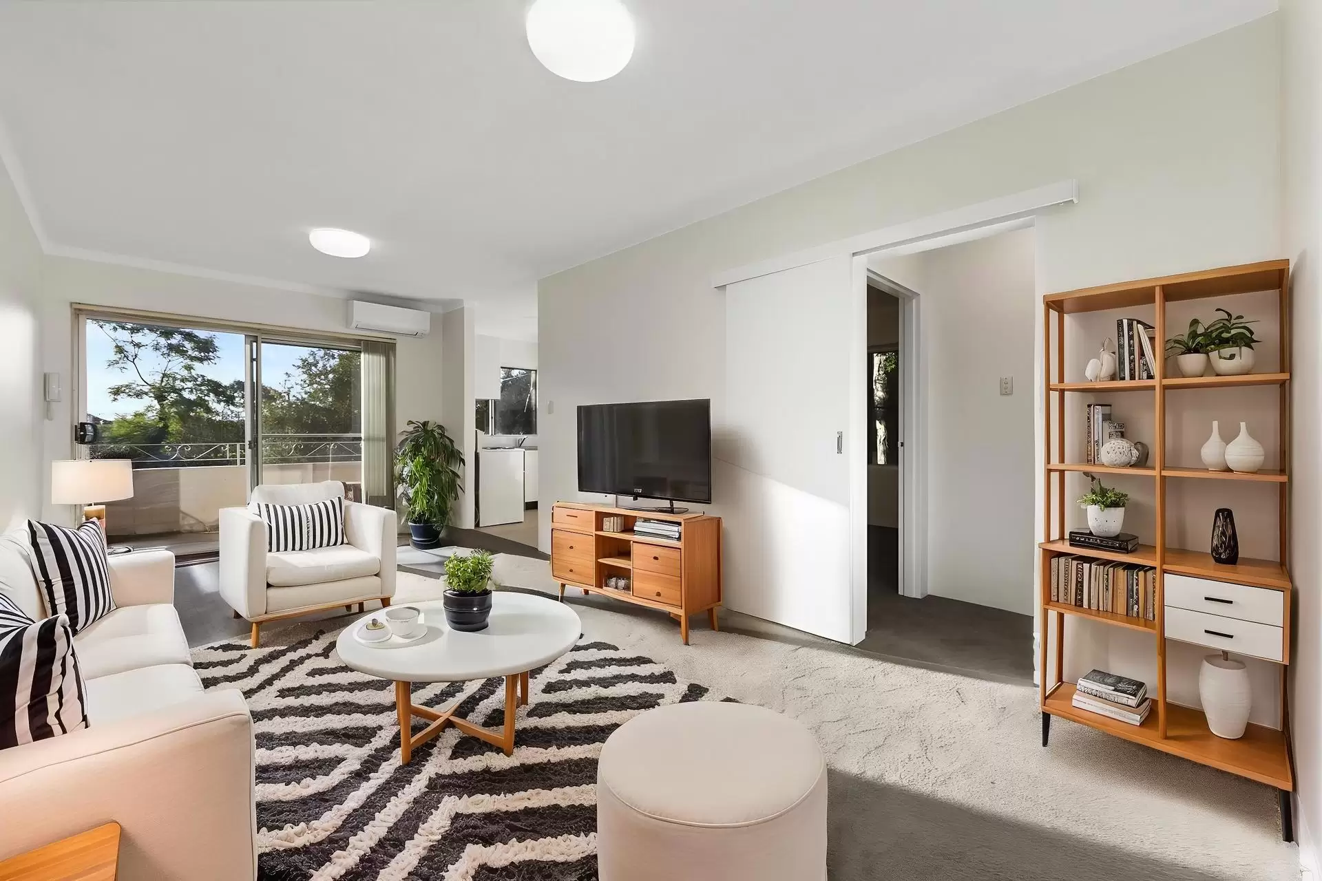 2/6-8 Ross Street, Gladesville Leased by Cassidy Real Estate - image 1