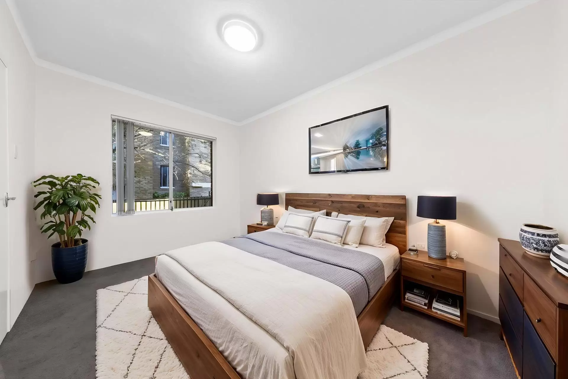 2/6-8 Ross Street, Gladesville Leased by Cassidy Real Estate - image 1